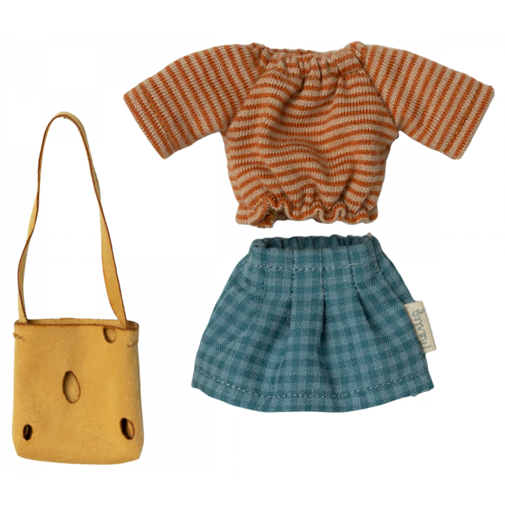 Maileg Mum Mouse Clothes 3 Maileg Mum Mouse Clothes - Image 3