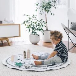 Kiko Kuruma Wind-Up Car 10 Kiko Kuruma Wind-Up Car -Tiny Baby Essentials Store 352db881102730d54a70049f96a6e63f5f6d94976fb802c147fc5e9b37b51f76