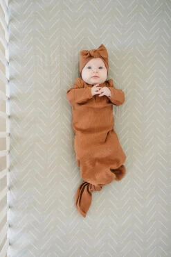 Muslin Crib Sheet | Desert Sage -Tiny Baby Essentials Store 376A4470 websize c3b2cb0e b121 45d1 88d9 0dff68f81e69