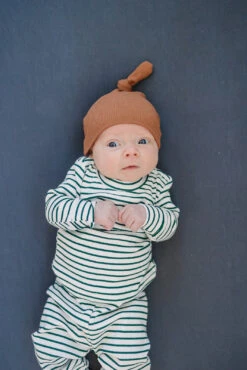 Bamboo Stretch Crib Sheet | Charcoal 9 Bamboo Stretch Crib Sheet | Charcoal -Tiny Baby Essentials Store 3U6A6793 websize