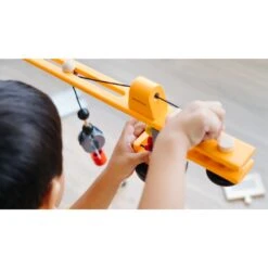 PlanToys Crane Set -Tiny Baby Essentials Store 6086 Lifestyle 07