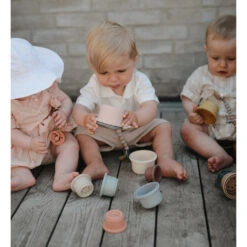 Mushie Stacking Cups -Tiny Baby Essentials Store 7O0A0799 60587074 5b5c 49f1 8d00 9bcb1899b70e