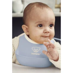 Babybjorn Feeding Bib Set 13 Babybjorn Feeding Bib Set -Tiny Baby Essentials Store BABYBJORNfeedingbibsetalt5