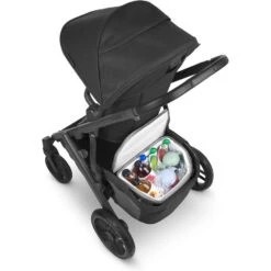UPPAbaby Bevvy Stroller Basket Cooler 29 UPPAbaby Bevvy Stroller Basket Cooler -Tiny Baby Essentials Store Bevvy inVISTAV2 3QAbove inUse 708x1000 bb3a8c9 285d1456 cc3f 4c15 9f80 afcbadd55243