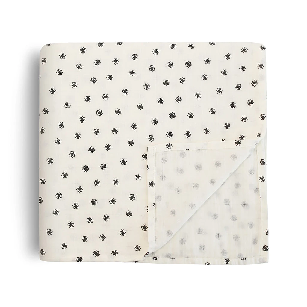 Mushie Organic Cotton Swaddle Blanket 8 Mushie Organic Cotton Swaddle Blanket - Image 8