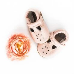 Baby Leather T-Strap Shoes -Tiny Baby Essentials Store CDP5010 grande 52f4f180 de29 4947 9937 313288bd968c