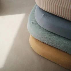 Mushie Extra Soft Crib Sheet -Tiny Baby Essentials Store CS02 7O0A0024 1993x 80c4cfd8 51d3 4a18 8cd1 4d4e44b44aff