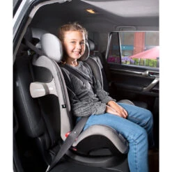 CYBEX Outlet Eternis S Convertible Car Seat 37 CYBEX Outlet Eternis S Convertible Car Seat -Tiny Baby Essentials Store CYBEXEternisSwithSensorSafe Lifestyle4copy 032e4e85 79ef 485e 801c 62cbef015b7d