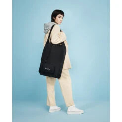 CYBEX Outlet Libelle 2 Compact Stroller | Lava Grey 23 CYBEX Outlet Libelle 2 Compact Stroller | Lava Grey -Tiny Baby Essentials Store CYB 22 INT Libelle Bag SocialMedia WomanShortHair 1080x1350 19674d02 b9ed 43a8 9da9 ba27795bfbfb