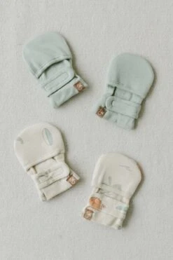 GoumiMitts, 2-Pack 13 GoumiMitts, 2-Pack -Tiny Baby Essentials Store Goumi Surfs Up