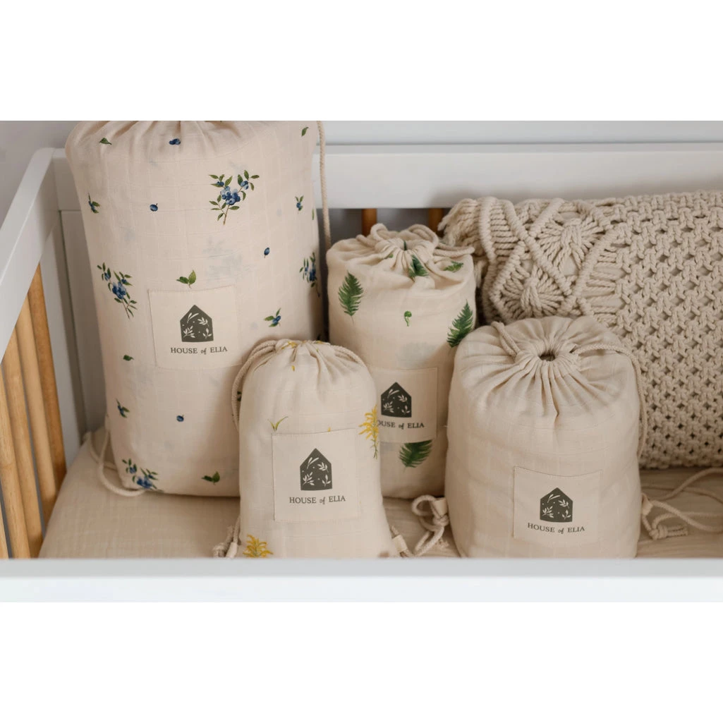 Organic Cotton Muslin Swaddle Blanket | Fern 3 Organic Cotton Muslin Swaddle Blanket | Fern - Image 3