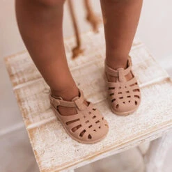 Floopers | Blush -Tiny Baby Essentials Store IMG 0161