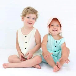 Linen Bonnet -Tiny Baby Essentials Store KYTElinenbonnetalt2