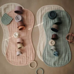 Mushie Organic Cotton Burp Cloths -Tiny Baby Essentials Store MUSHIEburpclothblushfogalt3 90e04599 3691 46d8 bbf7 2f8d91d56023