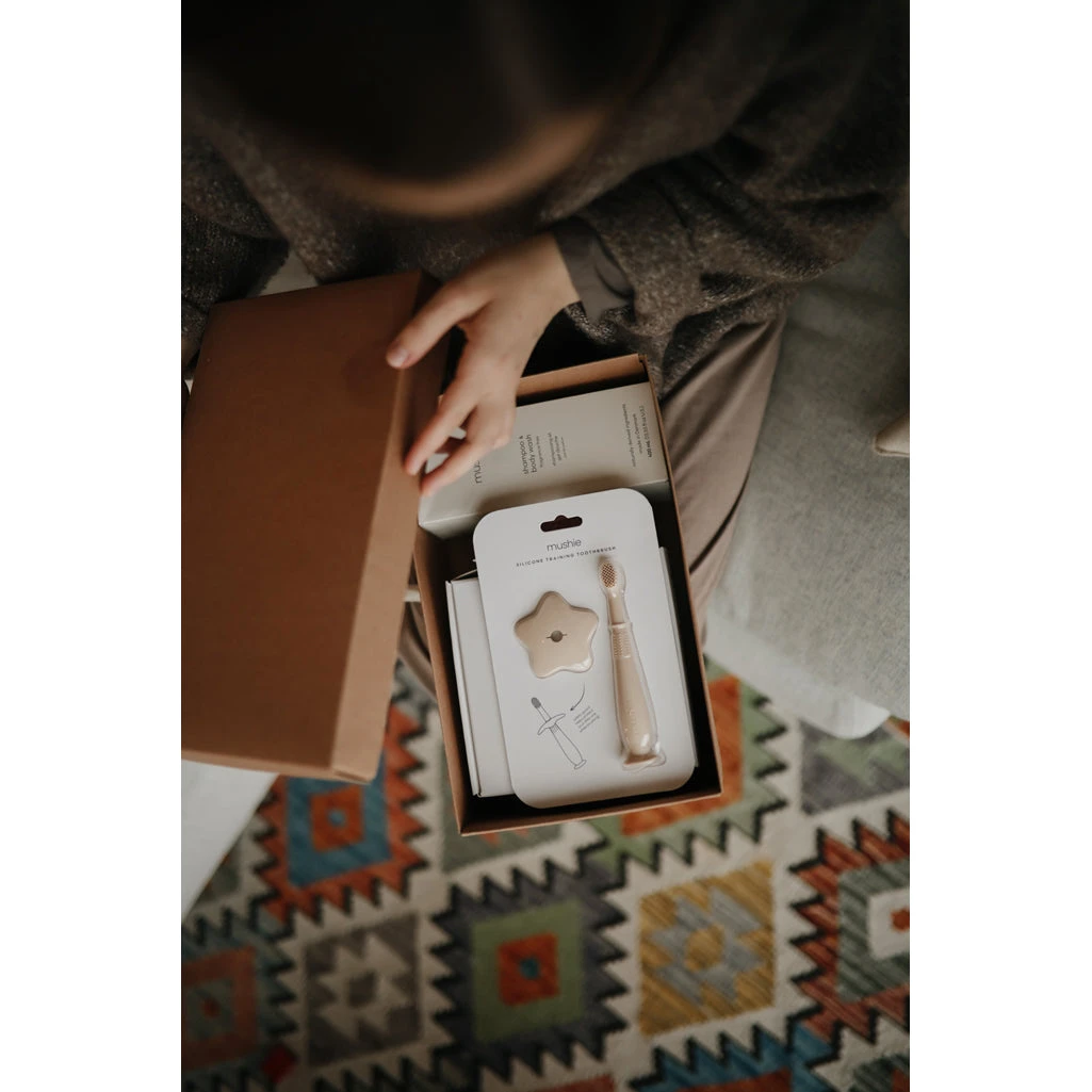 Mushie Flower Training Toothbrush 7 Mushie Flower Training Toothbrush - Image 7