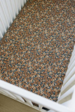 Muslin Crib Sheet | Venetian Floral 8 Muslin Crib Sheet | Venetian Floral -Tiny Baby Essentials Store PRODUCT 146 websize