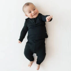 Ribbed Infant Henley Set -Tiny Baby Essentials Store Ribbed Infant Henley Set in Midnight 01
