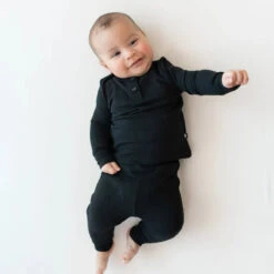 Ribbed Infant Henley Set -Tiny Baby Essentials Store Ribbed Infant Henley Set in Midnight 02