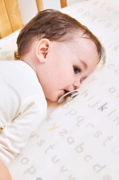 Stokke Sleepi Mini Fitted Crib Sheet 34 Stokke Sleepi Mini Fitted Crib Sheet -Tiny Baby Essentials Store SLEEPIMINIalt1