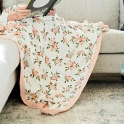 Cotton Muslin Quilted Throw - Watercolor Roses 13 Cotton Muslin Quilted Throw - Watercolor Roses -Tiny Baby Essentials Store UB1714 LS 5