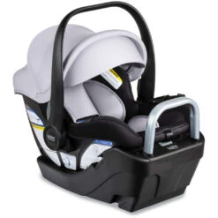 Britax Willow Brook S+ Travel System 26 Britax Willow Brook S+ Travel System -Tiny Baby Essentials Store Willow S Glacier Onyx Front Right 2023 d057bd24 47fe 4476 ac48 3f21c76d49e5