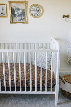 Muslin Crib Sheet | Venetian Floral 7 Muslin Crib Sheet | Venetian Floral -Tiny Baby Essentials Store Z4A3518 websize