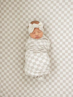 Bamboo Stretch Crib Sheet | Taupe Checkered 10 Bamboo Stretch Crib Sheet | Taupe Checkered -Tiny Baby Essentials Store Z4A4991 websize