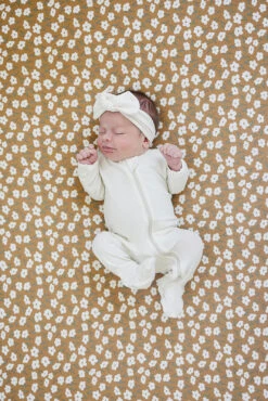 Ribbed Bamboo Zipper | Cream 17 Ribbed Bamboo Zipper | Cream -Tiny Baby Essentials Store Z4A7999 websize