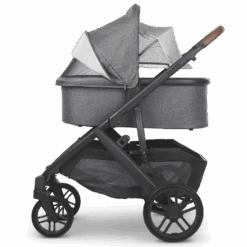 Uppababy Bassinet V2 34 Uppababy Bassinet V2 -Tiny Baby Essentials Store bas21 gry onvista21 side sunshade vent