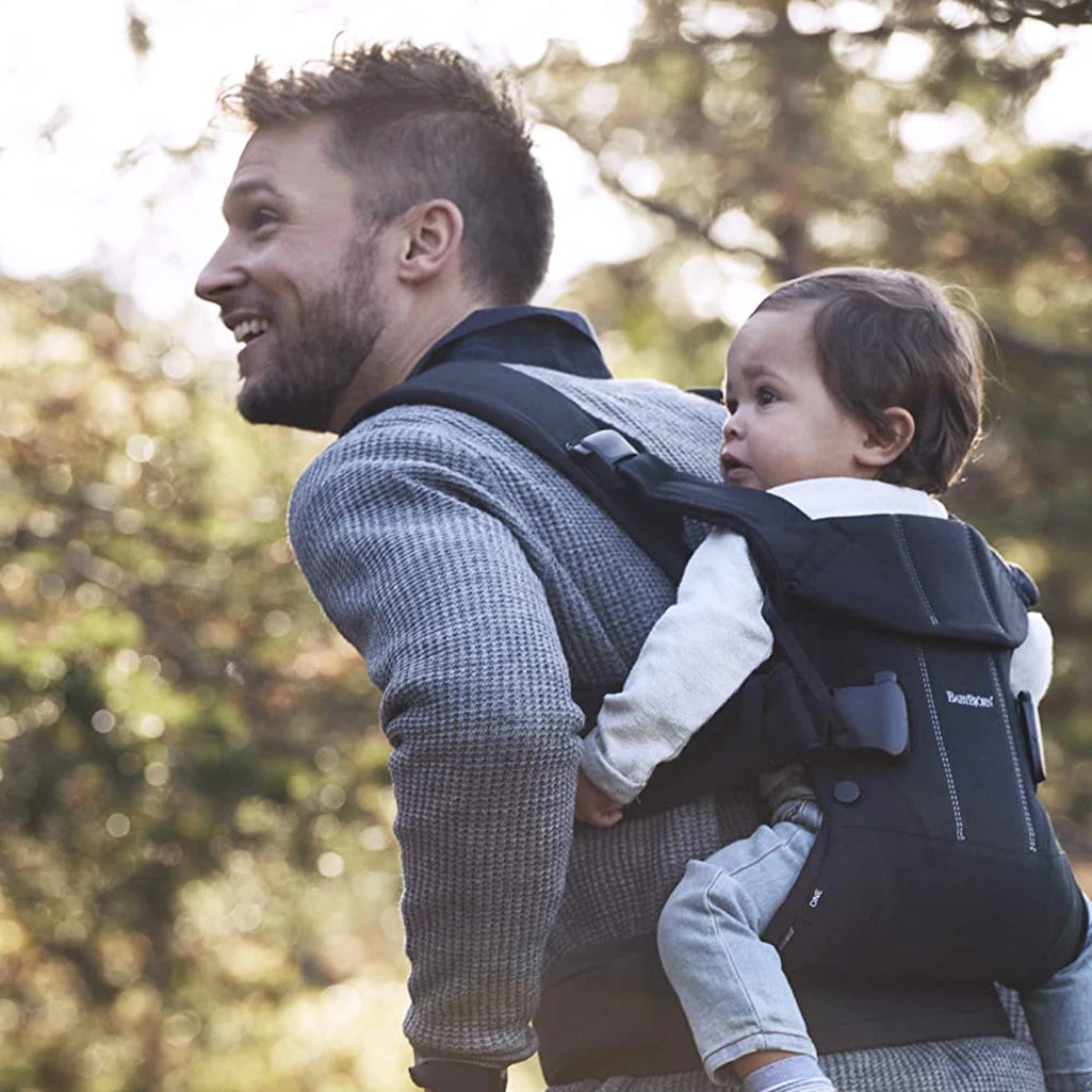 Babybjorn ONE Baby Carrier 6 Babybjorn ONE Baby Carrier - Image 6