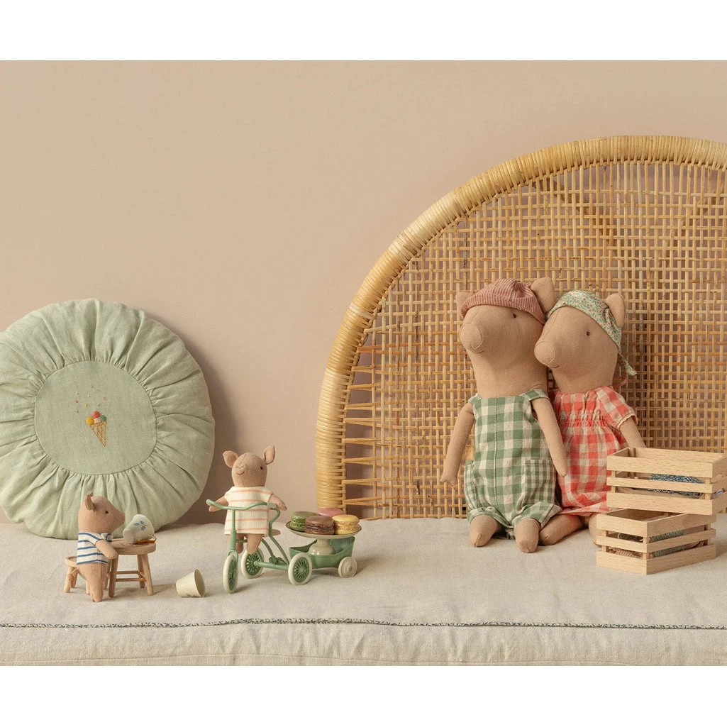 Maileg Baby Pig In Box 4 Maileg Baby Pig In Box - Image 4