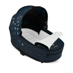 CYBEX Priam4/ePriam2 Lux Carry Cot -Tiny Baby Essentials Store cyb 21 int y315 jewelsofnature priam luxcarrycot jena insideview 17db49c163e7bd70