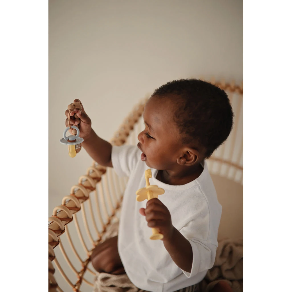 Mushie Flower Training Toothbrush 14 Mushie Flower Training Toothbrush - Image 14