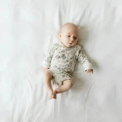 Long Sleeve Bodysuit | Vintage Holiday -Tiny Baby Essentials Store goumikids vintage holiday long sleeved bodysuit for babiescopy