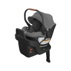Uppababy Vista V3 + Aria Infant Carseat -Tiny Baby Essentials Store gryari