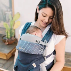 Ergobaby Easy Snug Insert -Tiny Baby Essentials Store infant insert baby carrier original grey 2