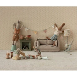 Maileg Cakes And Cakestand -Tiny Baby Essentials Store maileg cakes cakestand 03