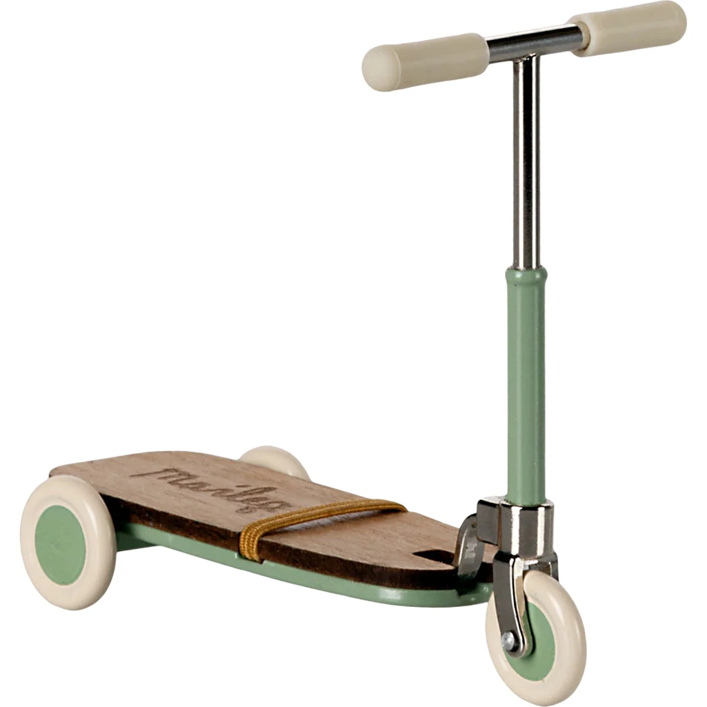 Maileg Mouse Kick Board 2 Maileg Mouse Kick Board - Image 2