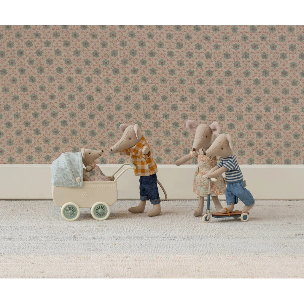 Maileg Mouse Kick Board 5 Maileg Mouse Kick Board - Image 5