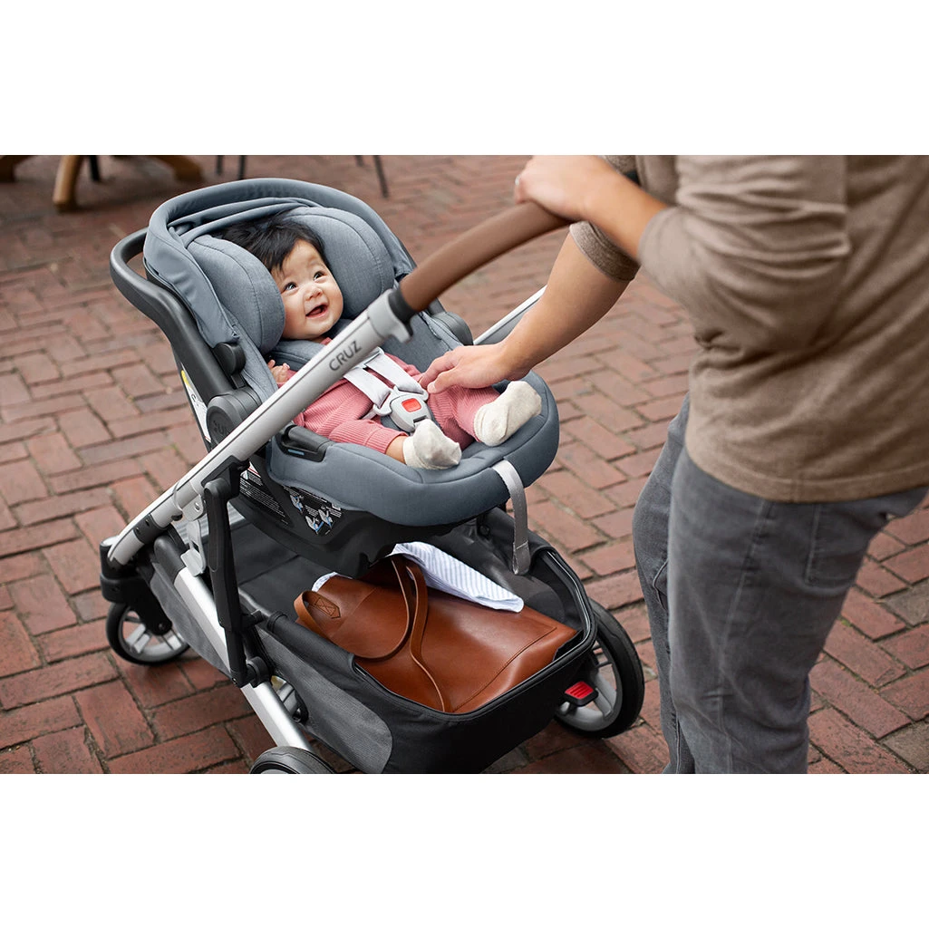 Uppababy Cruz V2 Stroller + Mesa Max Infant Car Seat 5 Uppababy Cruz V2 Stroller + Mesa Max Infant Car Seat - Image 5