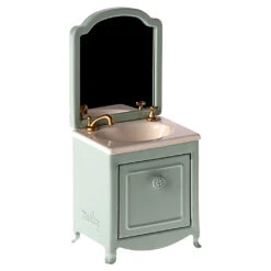 Maileg Mouse Sink With Mirror 14 Maileg Mouse Sink With Mirror -Tiny Baby Essentials Store mouse sink with mirror 01