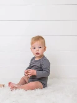 Classic Long Sleeve Bodysuit | Pewter -Tiny Baby Essentials Store pewter 3