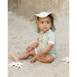 Sun Hat -Tiny Baby Essentials Store qmae floppy sun hat 02