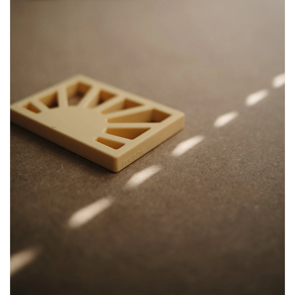 Mushie Sun Teether 12 Mushie Sun Teether - Image 12