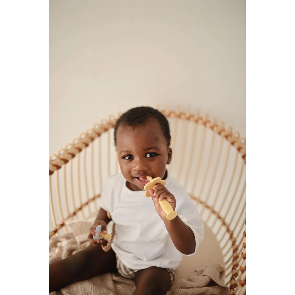 Mushie Flower Training Toothbrush 15 Mushie Flower Training Toothbrush - Image 15